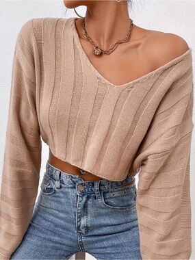 Women’s Cropped Ribbed V-Neck Sweater
